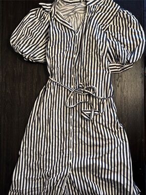 H&M White and Black Striped Puff-Sleeve Dress with Tie Waist